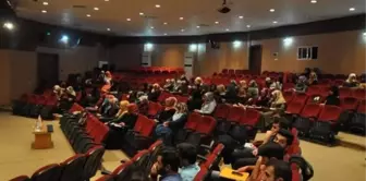 Müftü Kulaz, Üniversite Öğrencileri ile Konferansta Buluştu