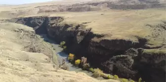 Vali Doğan, Turizm Bakanlığı Uzmanlarıyla Ani'de