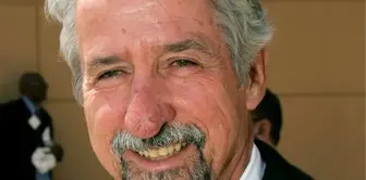 Amerikalı Aktivist Tom Hayden Öldü