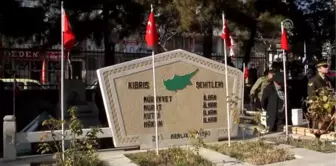 Emekli Tuğgeneral Nihat Ilhan Toprağa Verildi (2)