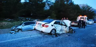 Antalya'da Zincirleme Trafik Kazası