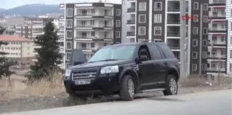 Şanlıurfa Önü Kesilip Ateş Açılan Otomobilin Sürücüsü Yaralandı