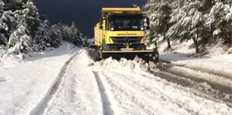 Pamukkale Belediyesi'nin Karla Mücadelesi Sürüyor