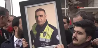 Izmir Adliye'deki Hain Saldırıya Elazığlılardan Protesto