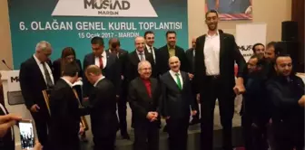 Müsiad, Dünyanın En Uzun Adamı Sultan Kösen'i 'Gönüllü Üye' Yaptı