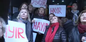 CHP'li Kadınlardan 'Ayağa Kalkıyoruz' Eylemi