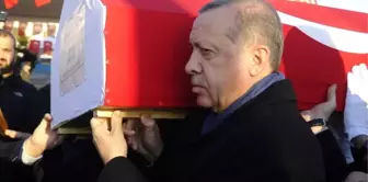 Aktüel Görüntü) Cumhurbaşkanı Erdoğan, Şehit Selim Topal'ın Cenaze Törenine Katıldı