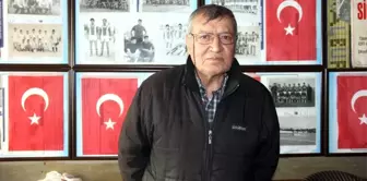 Eski Futbolcu Anılarını Kıraathanede Yaşatıyor