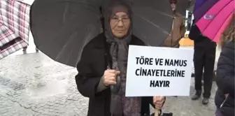 8 Mart'ı Yağmur Altında Kutladılar