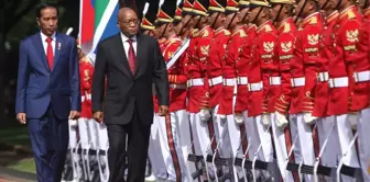 Güney Afrika Cumhurbaşkanı Jacob Zuma, Widodo ile Bir Araya Geldi