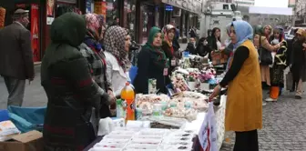 Sur'da 'Kadın Şenliği' Düzenlendi