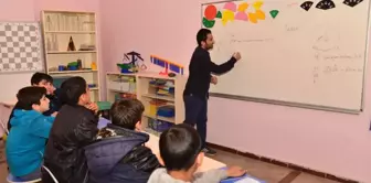 Matematik ve Akıl Oyunları Atölyesi 120 Çocukla Açıldı