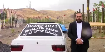 Erdoğan Sevgisini Hem Evine Hem Köyüne Yansıtıyor