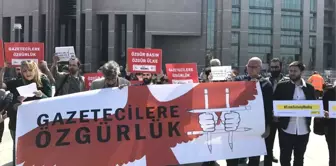 Dha İstanbul-  Adliye Önünde Tutuklu Gazeteciler İçin Özgürlük Eylemi