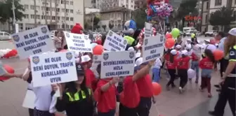 Manisa Trafik Haftasında Gerçeği Aratmayan Tatbikat