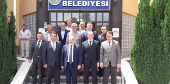 Vali Dağlı Boğaziçi Belediyesini Ziyaret Etti