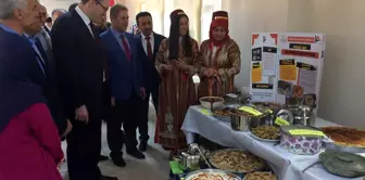 Suşehri'nde 4006 Tubitak Bilim Fuarı