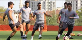 Adanaspor'da Fenerbahçe Mesaisi Sürüyor