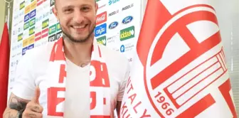 Aydın Karabulut Resmen Antalyaspor'da