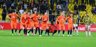 Başakşehir'de Defans Dağıldı