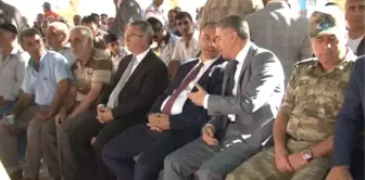 İha'nın 'Oradaydık, Unutmadık, Unutturmadık' Fotoğraf Sergisi'ne Elazığ'da Büyük İlgi