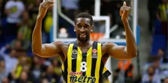 Fenerbahçe'den Udoh'a Duygusal Veda!