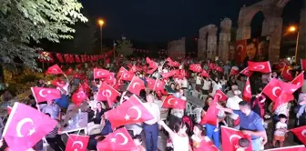 Selçuk 15 Temmuz'da Tek Yürek