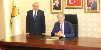 Sağlık Bakanı Demircan AK Parti İl Başkanlığını Ziyaret Etti