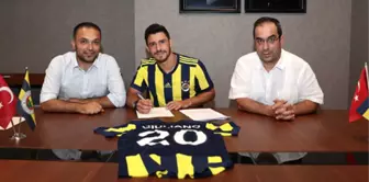 Menajer Yasin Turan: Giuliano'nun Fenerbahçe'de Oynayamama İhtimali Var