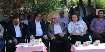 Hayırsever Semiha Kibar'dan İhtiyaç Sahiplerine Tekerlekli Sandalye Bağışı