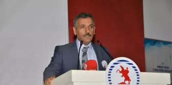 Vali Kaymak: 'Tekli Eğitime Geçebilmemiz İçin 400 Dersliğe İhtiyacımız Var'