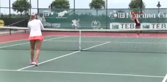 Artvin'de Tenis Heyecanı Yaşandı