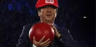 Japon Başbakan Süper Mario Oldu