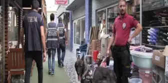 Artvin'de Narkotik Köpekler Eşliğinde Sokak Uygulaması