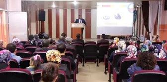 Ayhan Yıldırım Anadolu Lisesinde Madde Bağımlılığı Semineri 