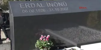 Erdal İnönü Ölümünün 10. Yılında Anıldı