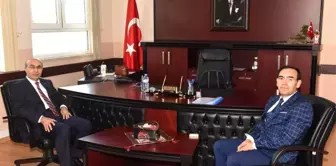 Vali Demirtaş: 'Adana'nın Kalkınması İçin Elimizden Gelen Gayreti Gösteriyoruz'