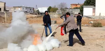 Nizip Ticaret Odası'nda Yangın Eğitimi ve Tatbikatı Yapıldı