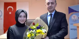 Vali Büyükakın'dan Kız Üniversite Öğrencilerine Tavsiyeler