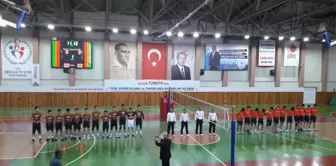 Nevşehir'de A Genç Erkekler Voleybol Turnuvası Sona Erdi