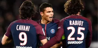 PSG Kaptanı Thiago Silva, Kampa Geç Katılan Cavani'ye Ateş Püskürdü