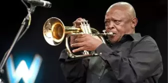 Güney Afrika'da Cazın 'Babası' Hugh Masekela Hayatını Kaybetti