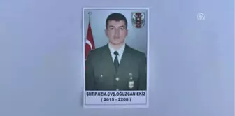 Şehitlerimizi Uğurluyoruz - Piyade Uzman Çavuş Oğuzcan Ekiz'in Cenazesi (2)