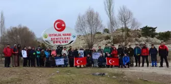 Afdos'lu Sporcular Askerler ve Şehitler İçin Yürüdü