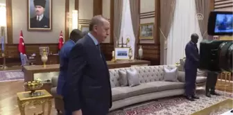 Cumhurbaşkanı Erdoğan, Gambiya Cumhurbaşkanı Barrow ile Görüştü