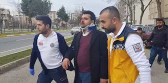 Adıyaman'da Trafik Kazası: 2 Yaralı