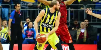 Tahincioğlu Basketbol Süper Ligi: Fenerbahçe Doğuş: 80 - Galatasaray Odeabank: 60