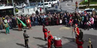 Balıkesir'de Müzik Grupları Afrin İçin Destek Gösterisi Yaptılar