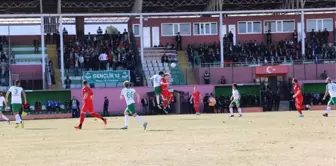 Tff 3. Lig: 12 Bingölspor: 0 - Bergama Belediye: 0