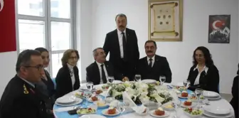 Bursa Emniyet Müdür Ak Şehit Aileleri ile Yemek Yedi